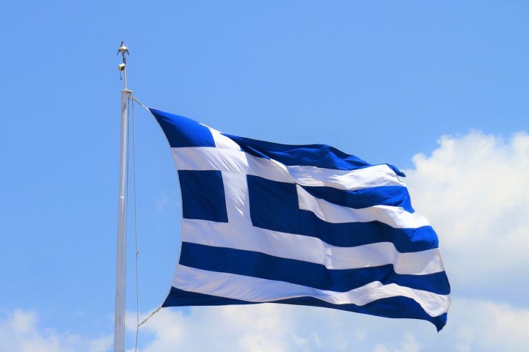 Получение греческого ВНЖ как финансово независимое лицо